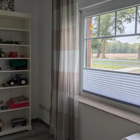 FeWo am Hof  Große Wohnung mit zwei Schlafzimmern, seperate Küche und großem Bad * Beverstedt